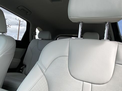 New 2026 Kia Sorento EX FWD image 14