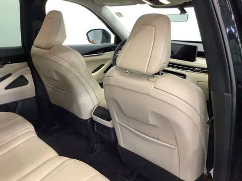 Used 2023 INFINITI QX60 Pure image 36