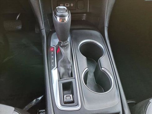 Used 2019 Chevrolet Equinox LS w/ LS Convenience Package FWD image 12