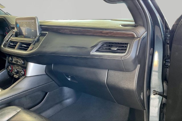 Used 2021 Chevrolet Tahoe LT w/ LT Signature Package RWD image 19