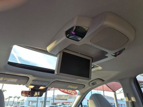 Used 2020 Honda Pilot Touring image 18