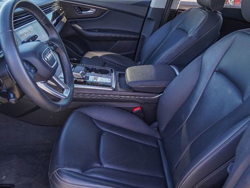 Used 2023 Audi Q8 Prestige w/ Prestige Package image 8