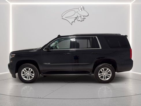 Used 2020 Chevrolet Tahoe LS RWD image 2