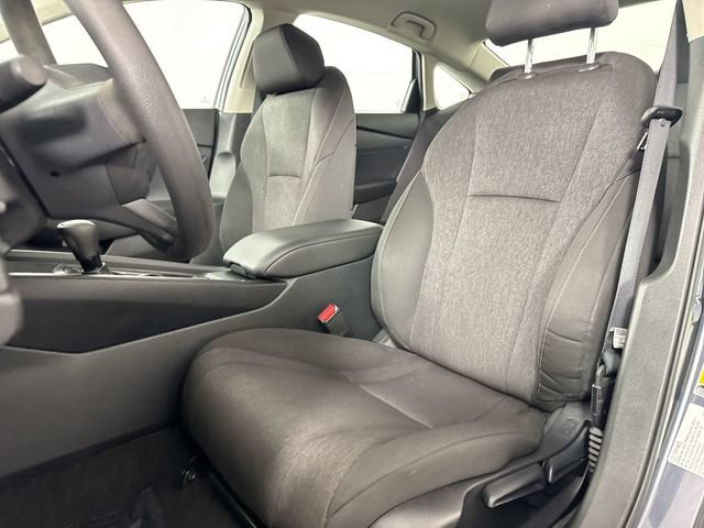 Certified 2025 Honda Accord LX image 19