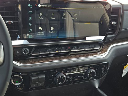 New 2026 Chevrolet Silverado 1500 LT Trail Boss w/ Convenience Package II image 17