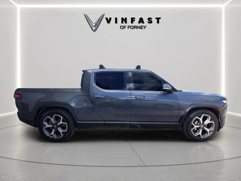 Used 2023 Rivian R1T Adventure Dual AWD/4WD image 2