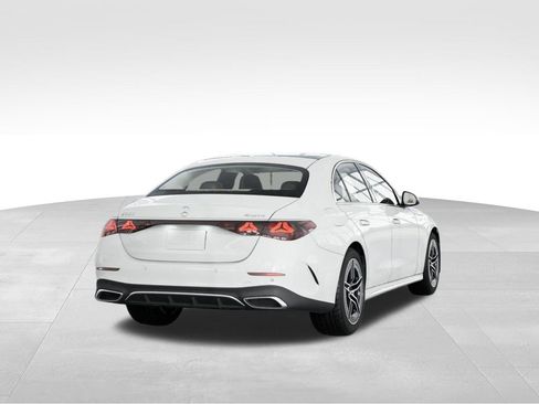 New 2026 Mercedes-Benz E 350 4MATIC Sedan image 23