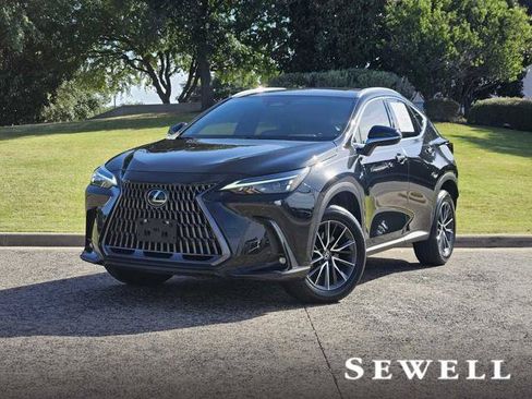 Certified 2024 Lexus NX 250 FWD w/ Towing Package (2000 Lbs) image 1