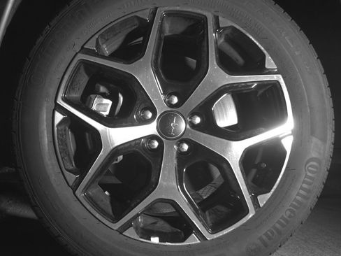 Used 2025 Jeep Compass Limited image 12