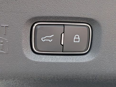 New 2026 Lincoln Navigator Reserve w/ Jet Appearance Package image 14