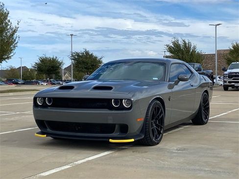 Used 2023 Dodge Challenger SRT Hellcat image 17