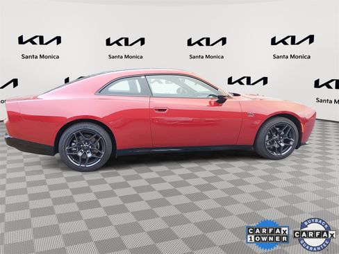 Used 2024 Dodge Charger R/T w/ Plus Group image 4