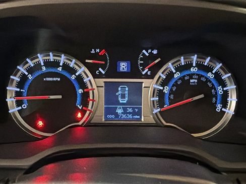 Used 2018 Toyota 4Runner SR5 image 28