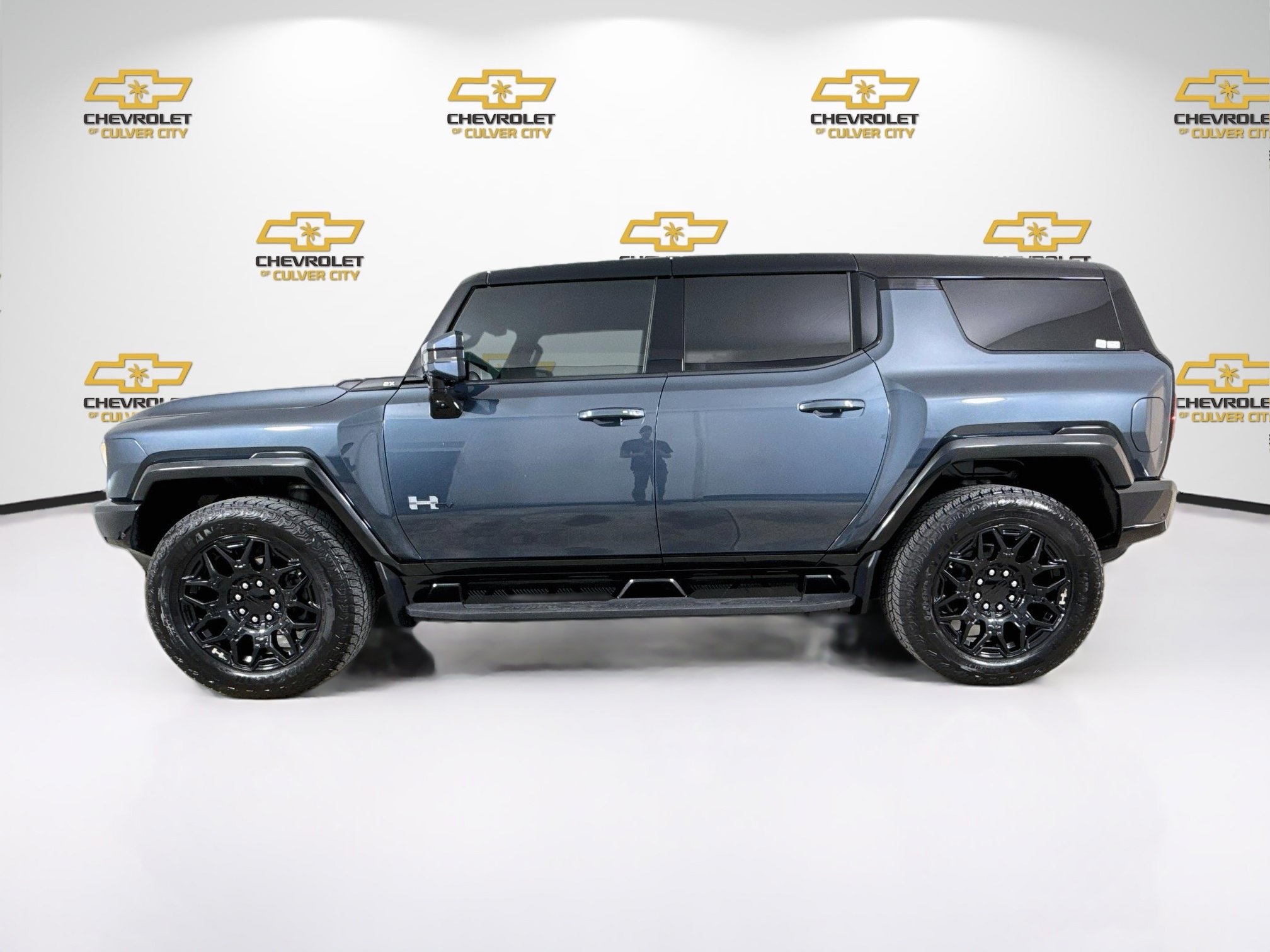 Used 2025 GMC Hummer EV 2X AWD/4WD image 5