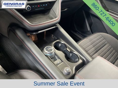 Used 2025 Ford Explorer ST-Line w/ ST-Line Street Pack AWD/4WD image 16