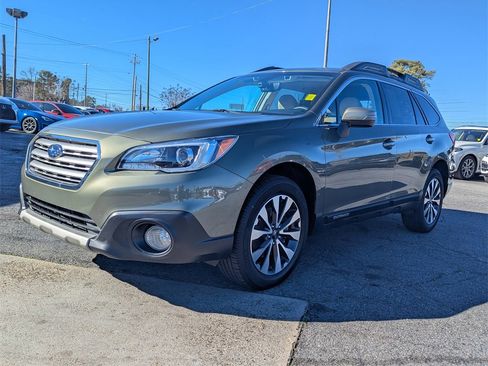 Used 2017 Subaru Outback 3.6R Limited image 9