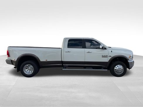 Used 2018 RAM 3500 Laramie AWD/4WD image 4