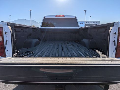 Used 2025 Chevrolet Silverado 3500 W/T image 29