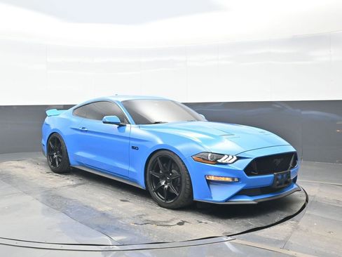 Used 2022 Ford Mustang GT Premium w/ Equipment Group 401A image 9