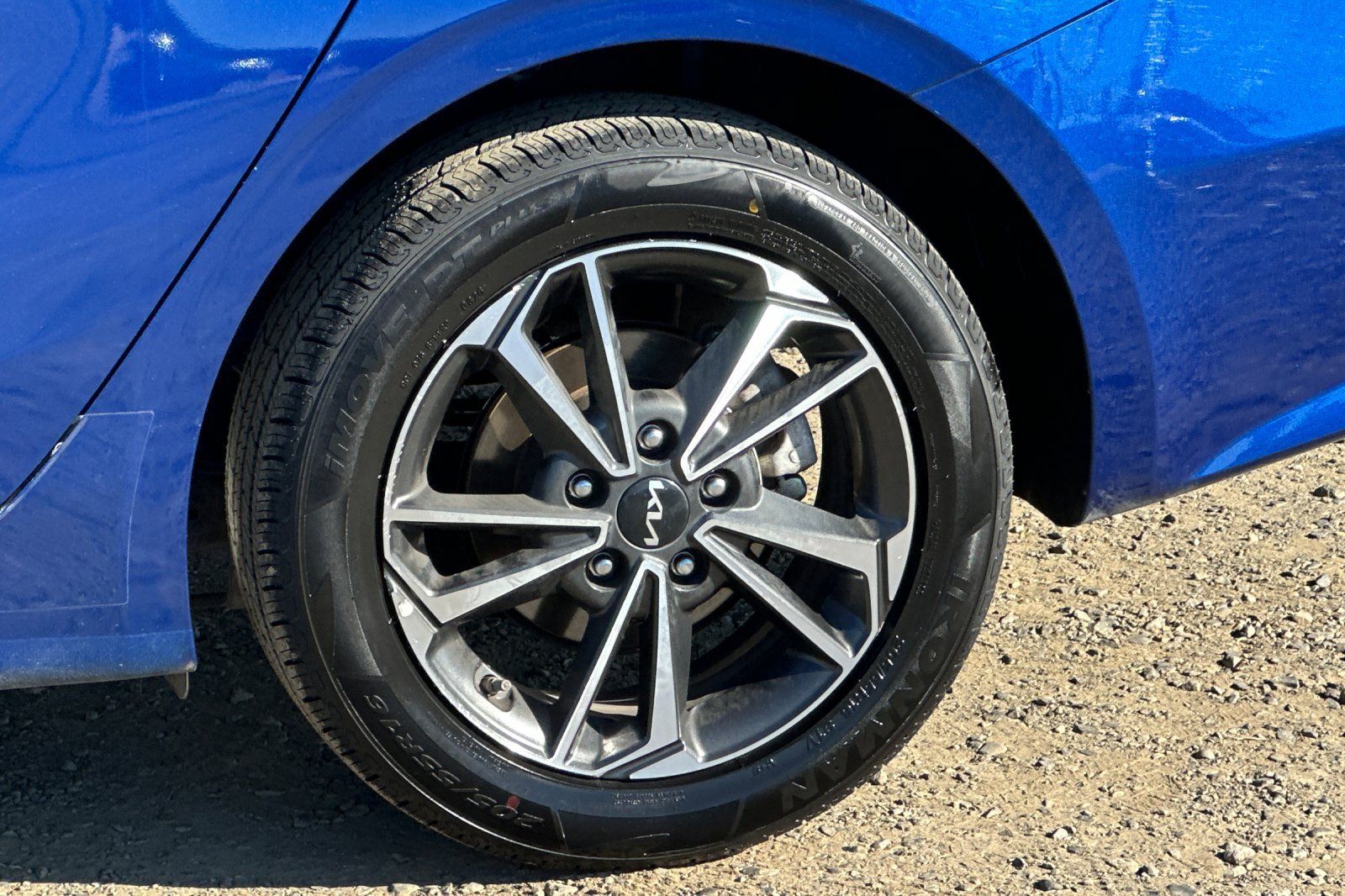 Used 2024 Kia Forte LXS FWD image 24