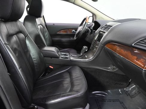 Used 2014 Lincoln MKX AWD w/ Equipment Group 102A image 16