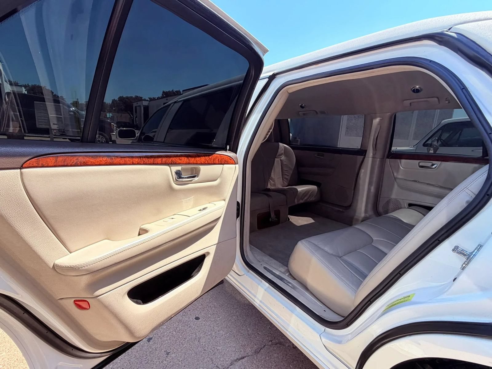Used 2007 Cadillac DTS FWD image 15