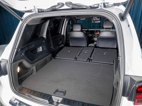 New 2026 Mercedes-Benz GLB 250 4MATIC image 7