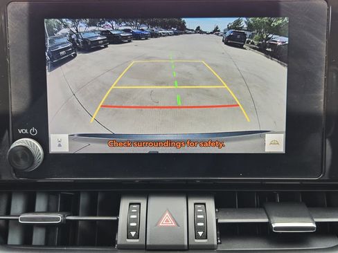 Used 2023 Toyota RAV4 XLE Premium FWD image 7