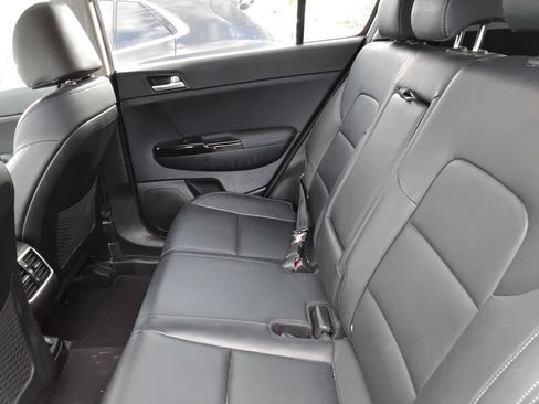 Used 2019 Kia Sportage EX AWD/4WD image 11