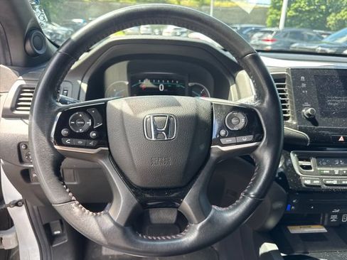 Used 2021 Honda Pilot Black Edition image 20