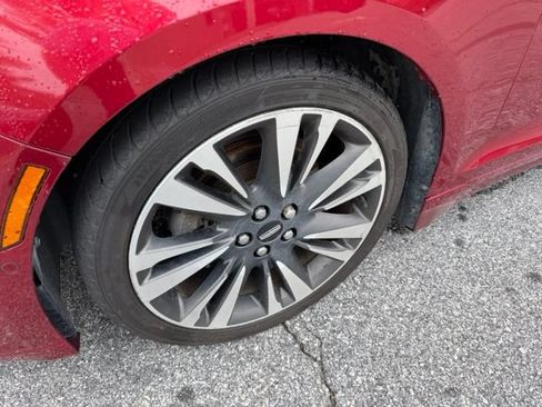 Used 2019 Lincoln MKZ Reserve w/ Luxury Package AWD/4WD image 8