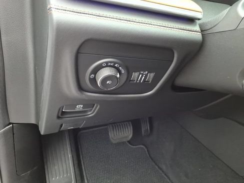 Used 2026 Jeep Grand Cherokee Summit w/ Obsidian Package AWD/4WD image 19