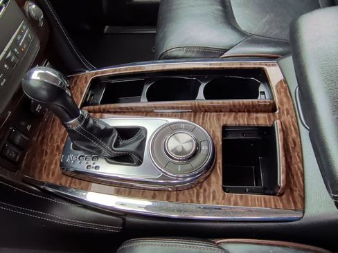 Used 2019 Nissan Armada SL w/ Premium Package RWD image 32