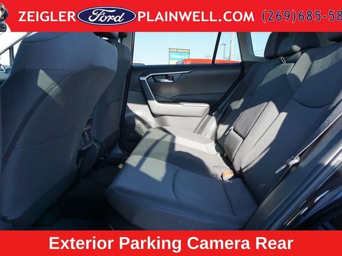 Used 2024 Toyota RAV4 XLE w/ Convenience Package AWD/4WD image 12