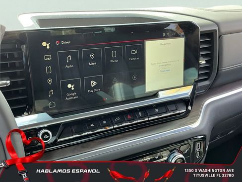 Used 2024 GMC Sierra 1500 SLT image 41