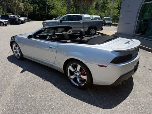 Used 2015 Chevrolet Camaro LT image 4