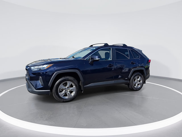 Used 2024 Toyota RAV4 XLE w/ Convenience Package AWD/4WD image 5