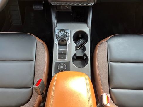 Used 2025 Ford Bronco Sport Outer Banks w/ Outer Banks Tech Package+ AWD/4WD image 23