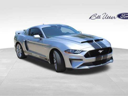 Used 2022 Ford Mustang GT Premium RWD image 3