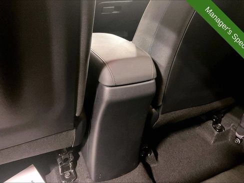 Used 2025 Kia Soul LX FWD image 28