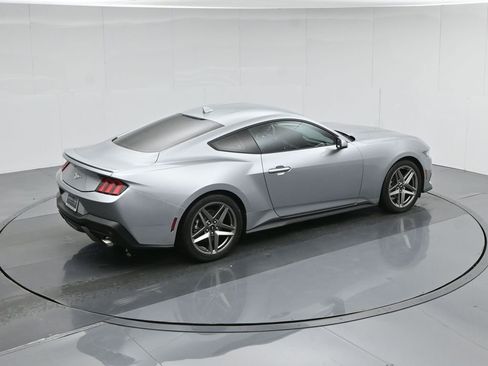 Used 2024 Ford Mustang Premium image 42