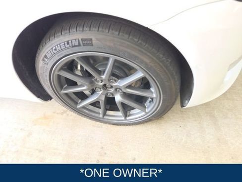 Used 2021 Tesla Model 3 Long Range AWD/4WD image 3