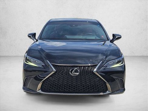 Used 2024 Lexus ES 300h F Sport w/ Accessory Package (Z2) FWD image 2