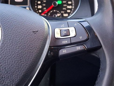 Used 2019 Volkswagen Atlas SE w/ Towing Package image 23