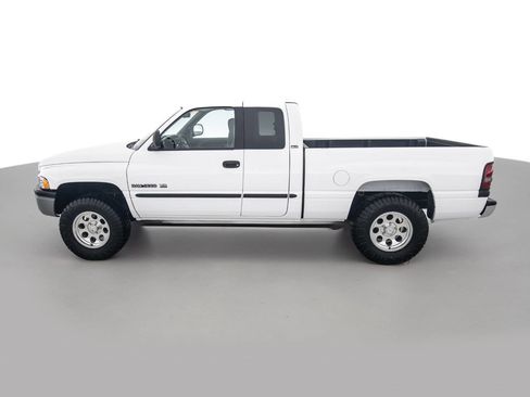 Used 2000 Dodge Ram 1500 Truck 2WD Quad Cab image 8