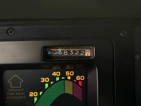 Used 1986 Chevrolet Corvette Convertible image 32