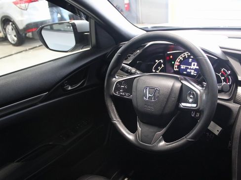 Used 2018 Honda Civic Sport image 20