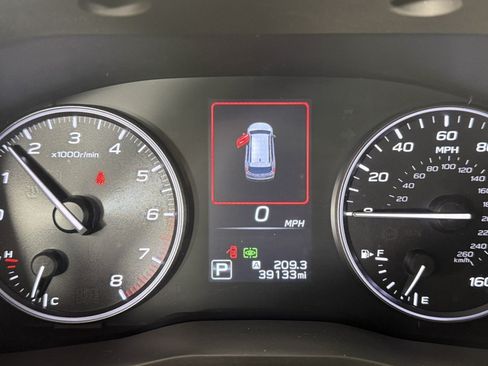 Used 2023 Subaru Ascent Touring AWD/4WD image 20