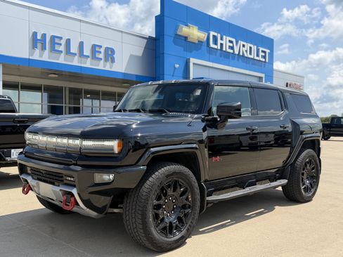 Used 2024 GMC Hummer EV 2X w/ LPO, Sport Package AWD/4WD image 3