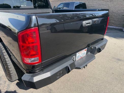 Used 2006 Dodge Ram 2500 Truck SLT RWD image 11